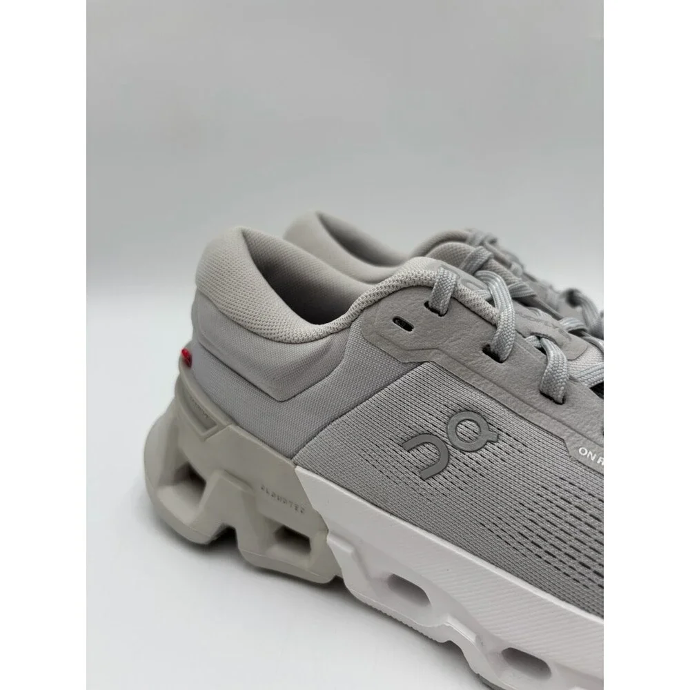 ON CLOUDFLYER 5 GLACIER/WOLF Women's NEW Running Shoes Gray US Size 10.5